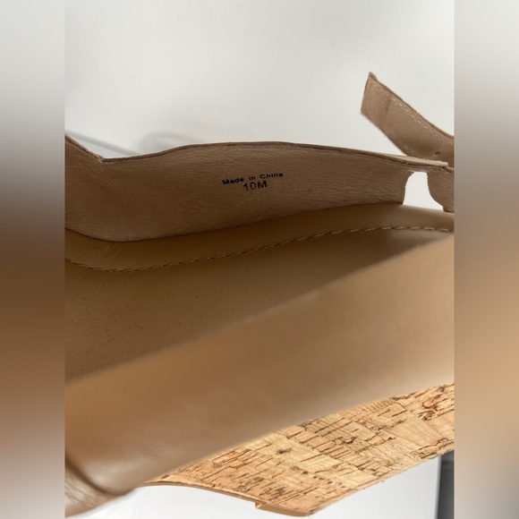 KATE SPADE Rock Stud Tan Wedge Sandals - Picture 4 of 10